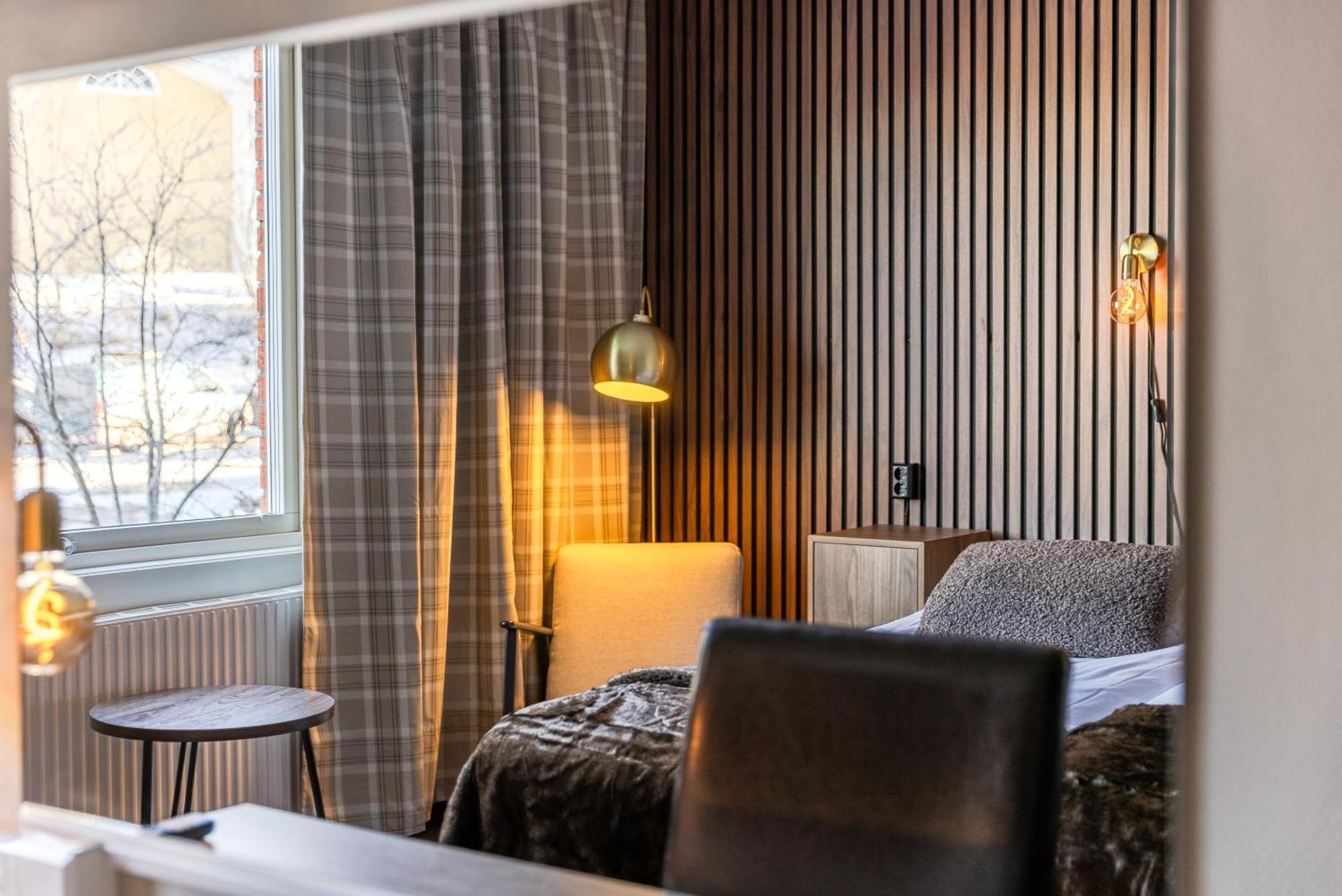 Hotell Kung Goesta By First Mora Bagian luar foto