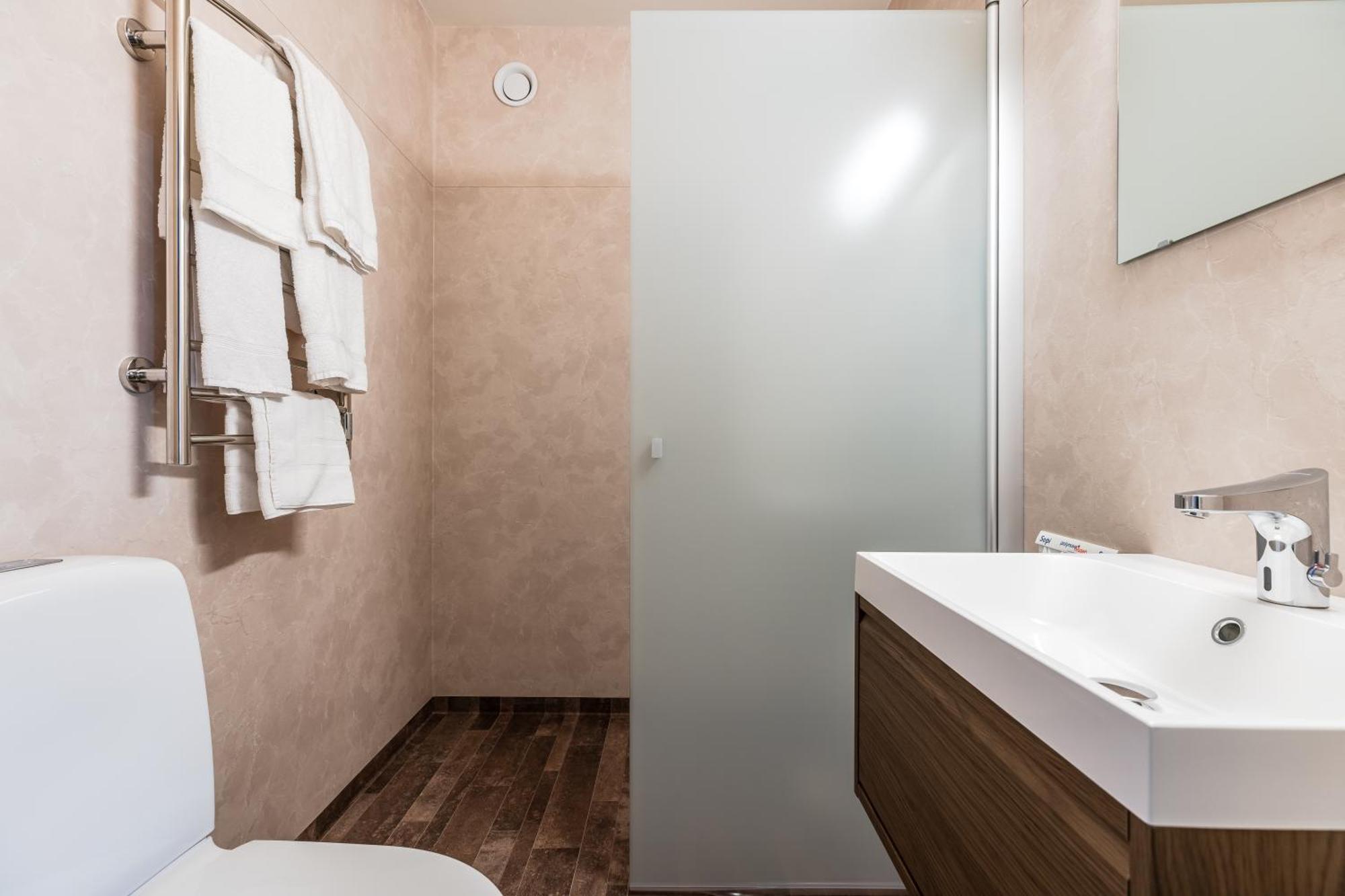 Hotell Kung Goesta By First Mora Bagian luar foto